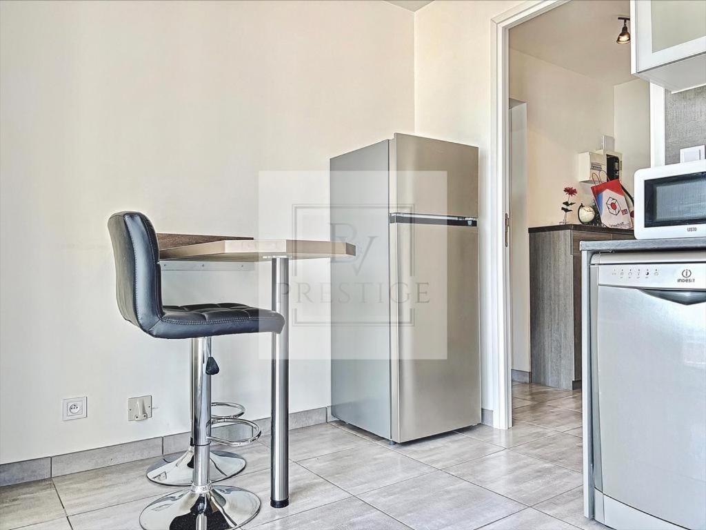 B&V Prestige - T1 Proche Du Tram Apartment Annemasse Luaran gambar